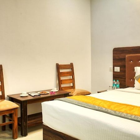 Visa Inn Transit Stay With Airport Transfer บังกาลอร์ ภายนอก รูปภาพ